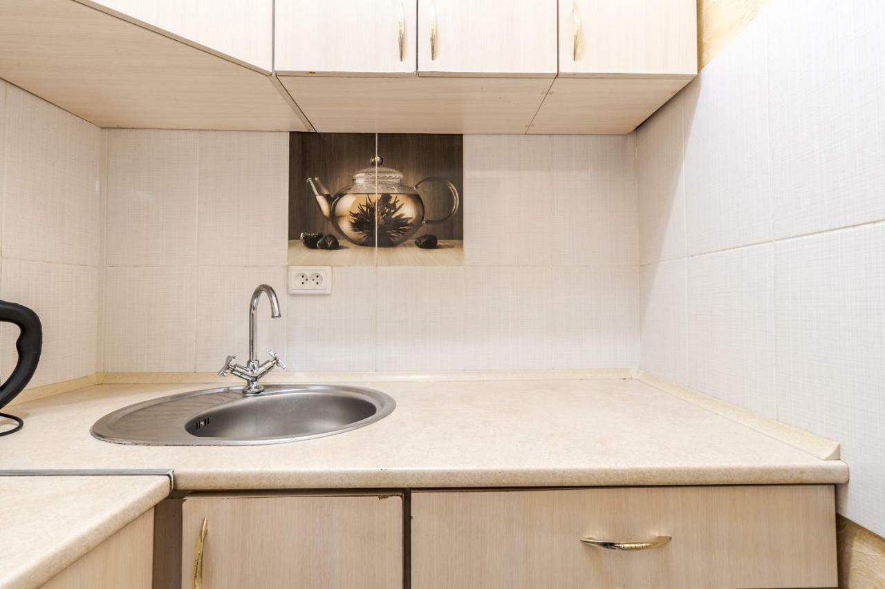Homey Apartment 利沃夫 外观 照片